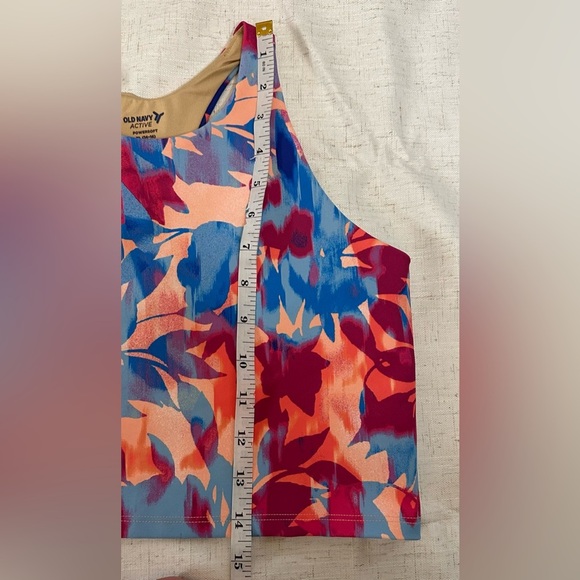 Old Navy Red and Blue Sleeveless Crop Sports Bra ❤️🟣🩷 - Picture 3 of 7
